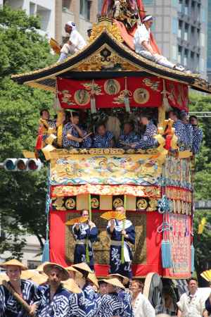 祇園祭山鉾巡行　岩戸山