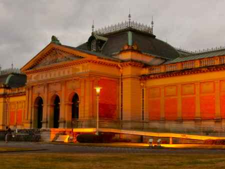 京都国立博物館のライトアップ