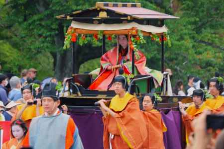 葵祭京都御苑　斎王代2