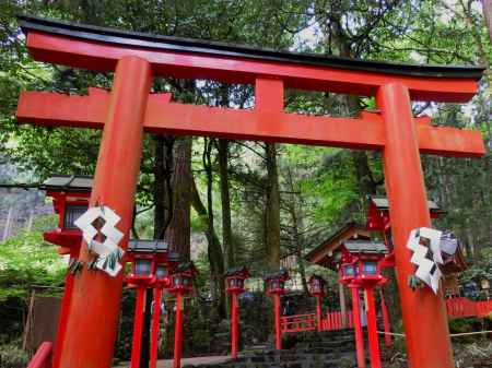 貴船神社の鳥居