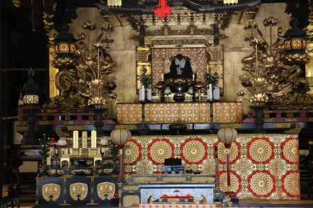 知恩寺御影堂内 ②