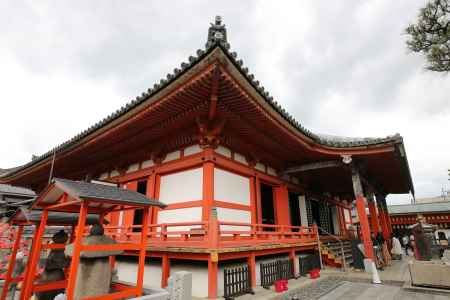 六波羅蜜寺　本堂