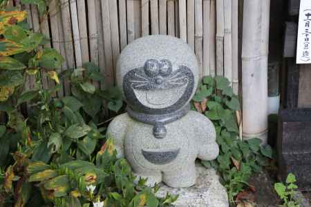 浄瑠璃寺 ドラエもん