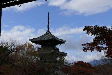 真如堂 三重の塔