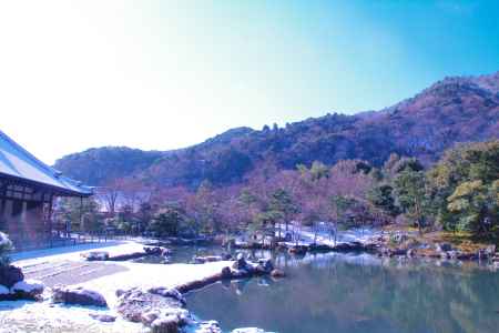 ゆきの日の天龍寺