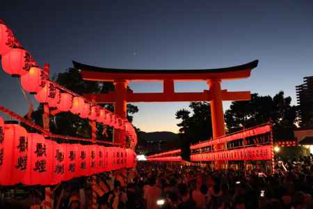 伏見稲荷の宵祭にて