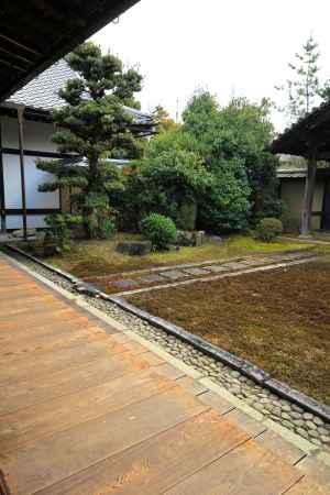 冬の清凉寺大方丈庭園8