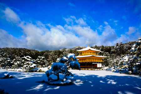 金閣寺雪化粧