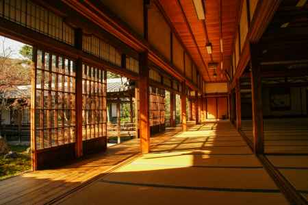 夕暮れの建仁寺