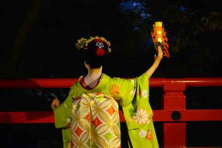 もみじ苑　奉納舞踊