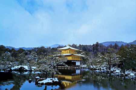 雪景色の極楽浄土
