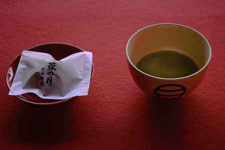 書院　春の一服