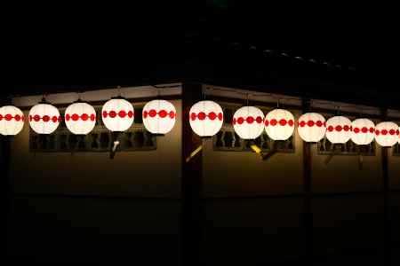 ビアガーデン賑わう