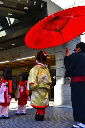 葵太夫さんお練り