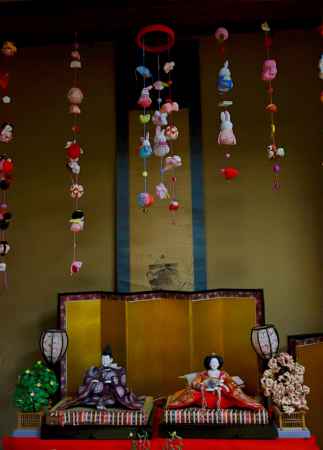 男雛女雛　御軸は立ち雛