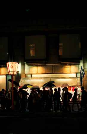 雨の祇園祭