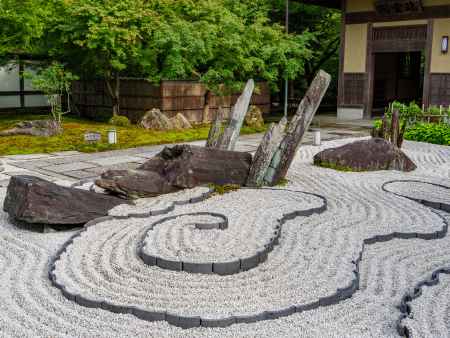 圓光寺「奔龍庭」①