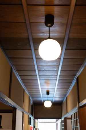 旧三井家下鴨別邸　主屋　1階　廊下の天井