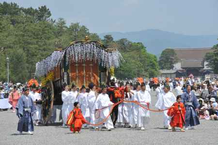 葵祭（牛車）