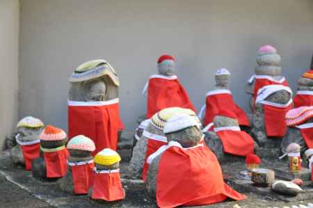 六角堂　色とりどりのお地蔵さん④