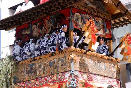 山鉾巡行　北観音山の囃子方