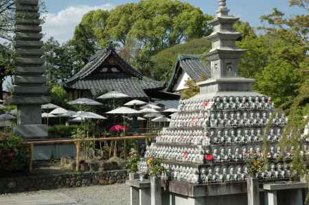 乙訓寺の地蔵塔7