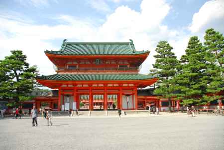 平安神宮の応天門