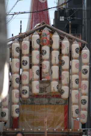 駒形提灯と鶏鉾