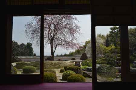 正法寺　庭をのぞむ