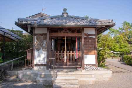 乙訓寺　毘沙門天堂