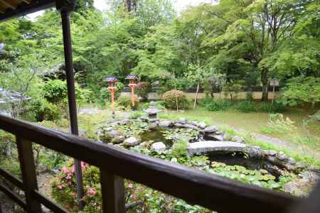 十輪寺　三方普感庭