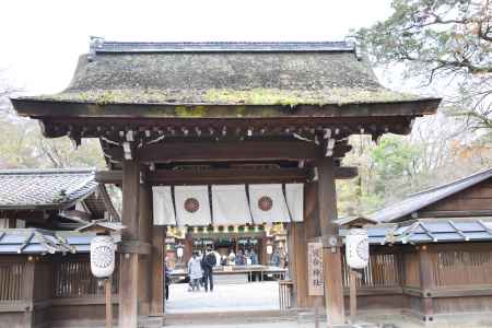 下鴨神社　河合神社の門