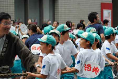 子供の曳き手体験
