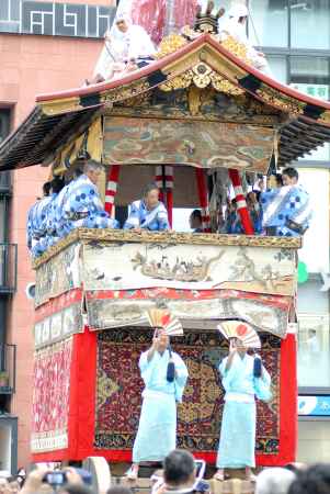 鶏鉾　曳き初め　２