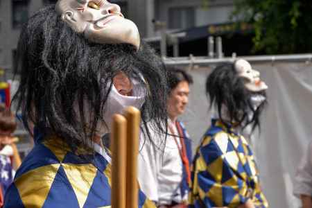 祇園祭2019　山鉾巡行　綾傘鉾　棒を手に