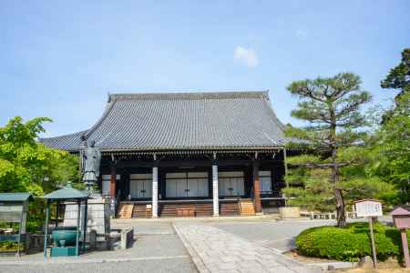 堂々たる御影堂