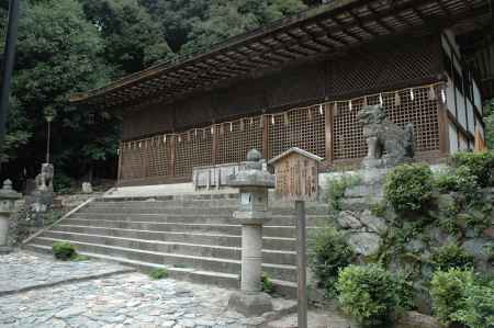 宇治上神社　本殿覆屋