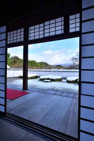 西賀茂、雪の名刹