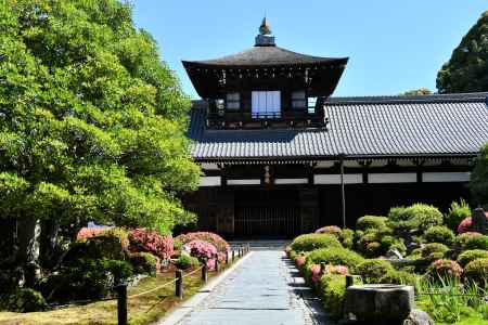 東福寺　開山堂の皐月1