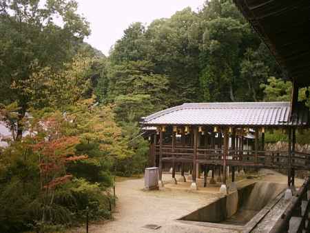光明寺の渡り廊下