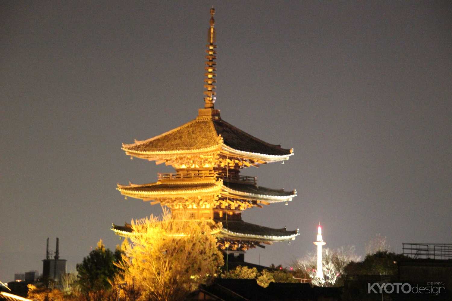 東山花灯路ライトアップ