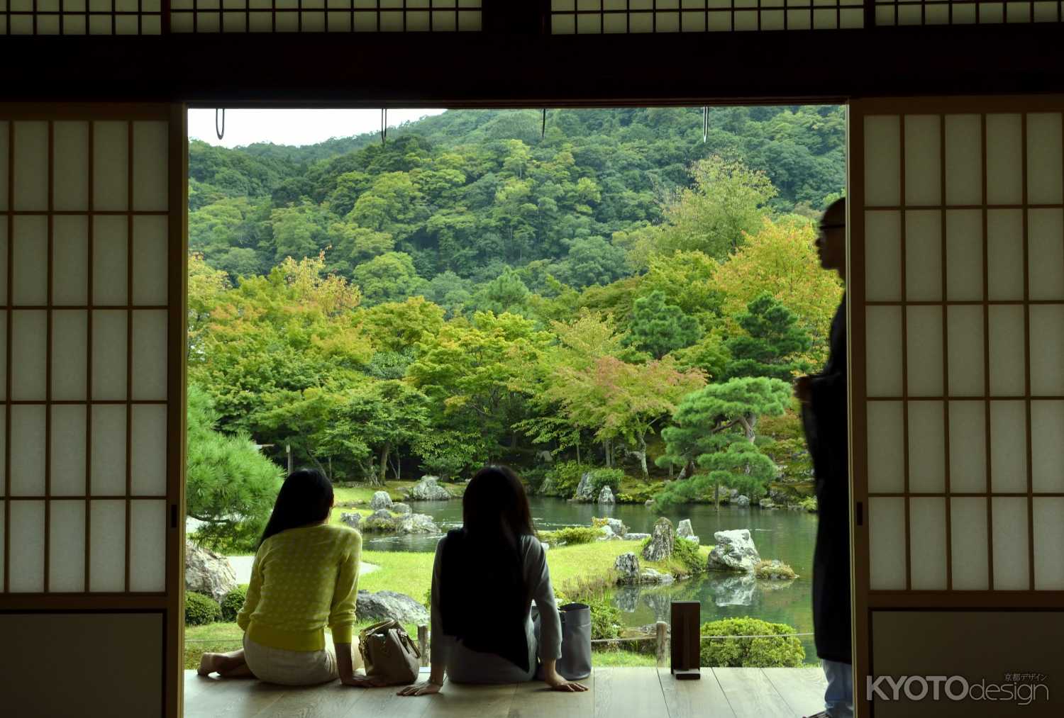 お坊様が・・・