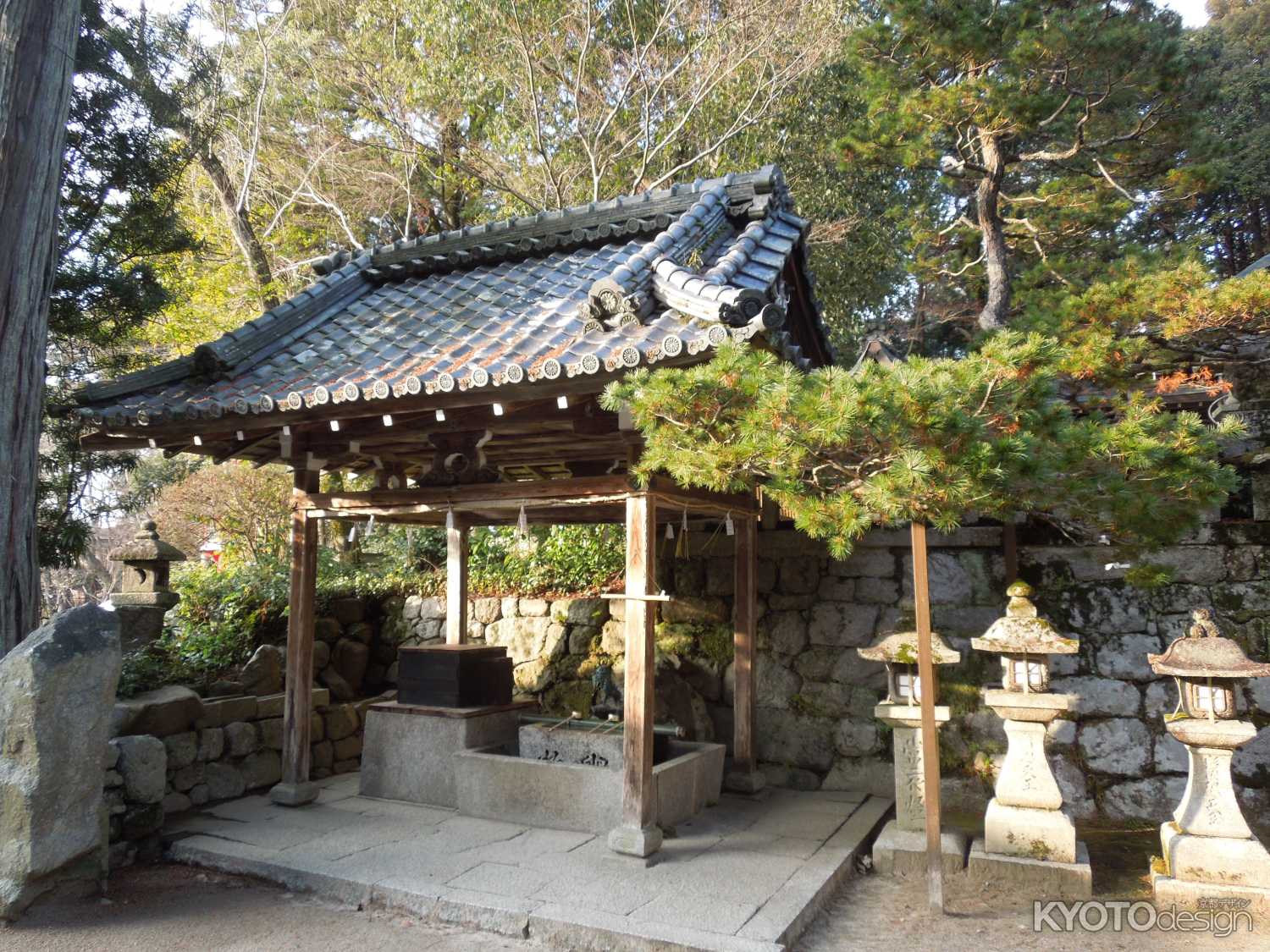 鷺森神社の手水舎