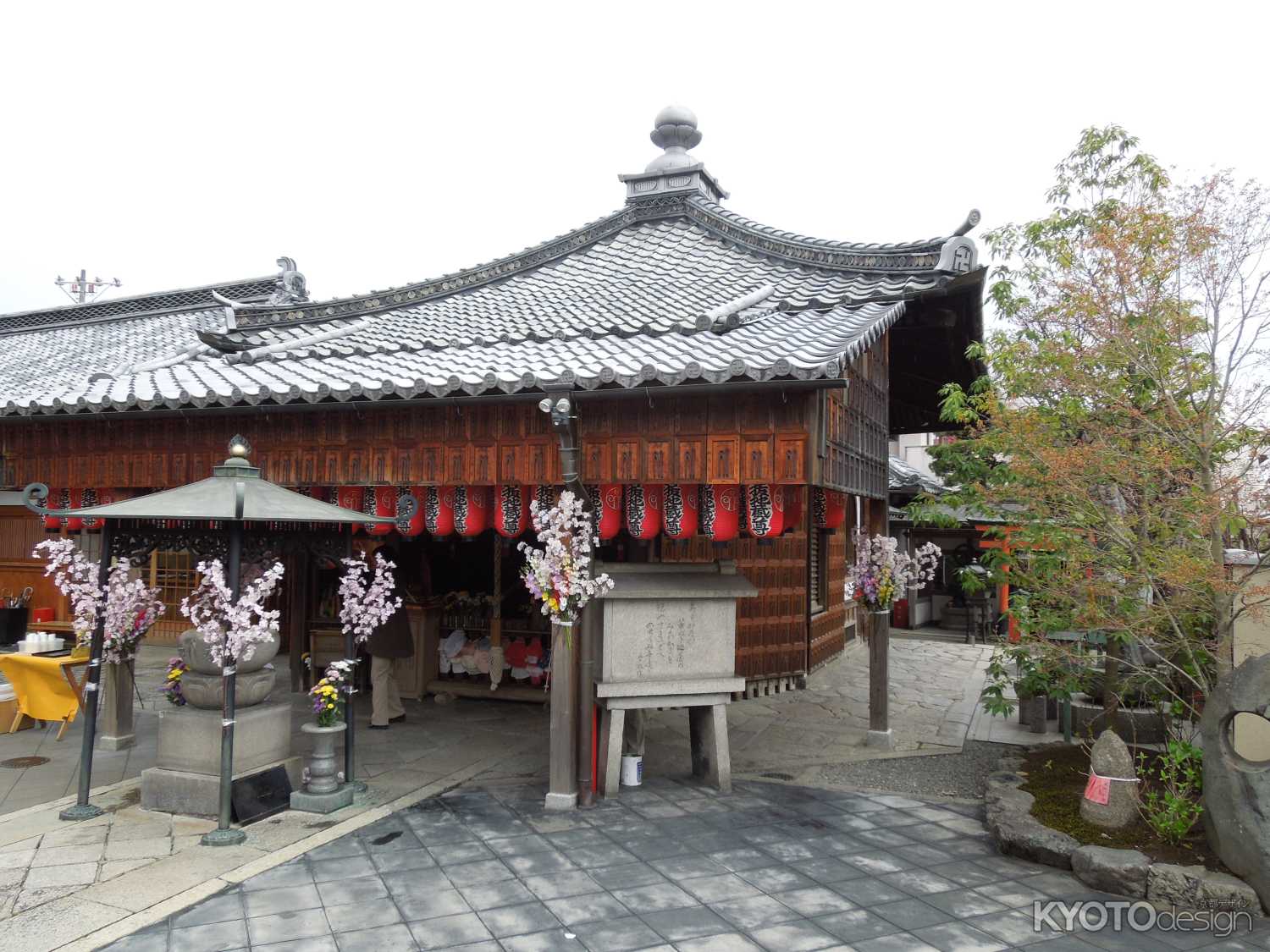石像寺（釘抜地蔵）の本堂