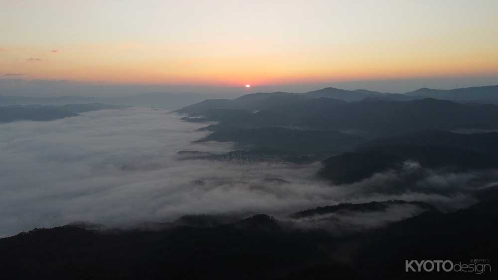 かめおか霧のテラス